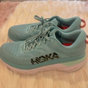 HOKA Women's Bondi 7 W Size 9